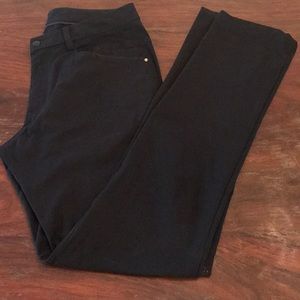 Men’s Lululemon ABC pant.